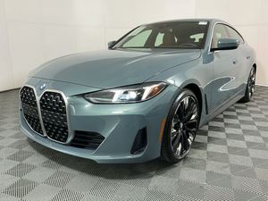 Faible kilométrage, Série 4 430i Gran Coupé RWD 2025, Moteur puissant, Pneus R18, Toit ouvrant panoramique, Phares LED, Prêt à être expédié - Product Image 5