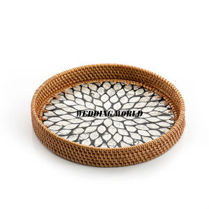 Artículos Forma de mesa redonda Bandeja de servicio de ratán de lujo Buena calidad Hecho a mano Diseñador Elegante Tamaño personalizado Bandeja de servicio de ratán de lujo - Product Image 4