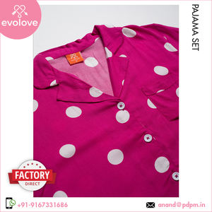 Qualité inégalée la plus vendue largement utilisée ensemble de pyjama robe de nuit pour femmes en rayonne lavée bio - Product Image 5