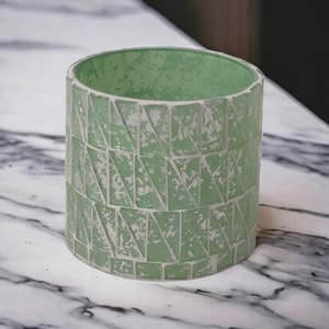 Support votif de luxe de haute qualité fabriqué à la main Unique vert blanc nuances décoratives mosaïque bocaux à bougie en verre pour la décoration intérieure - Product Image 3