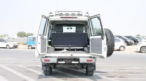 Meilleure offre LandCruiserS 70 Series LC76 STD |   4,5 L Diesel |   SUV utilitaire 4x4 |   Véhicule prêt à l'exportation - Product Image 5