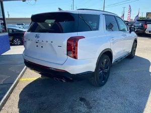 Hyundai Palisade 2024 impecablemente limpio - Product Image 2
