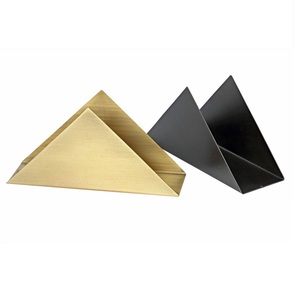 Servilletero con forma de triángulo chapado en oro hecho a mano, moderno Metal, cocina, baño, restaurantes, dormitorio, soporte de granja, cajas de pañuelos - Product Image 6