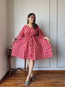 Fait sur mesure écologique lâche naturel été Chic coton imprimé court caftan-v-cou robe avec cravate à la taille réglable - Product Image 2