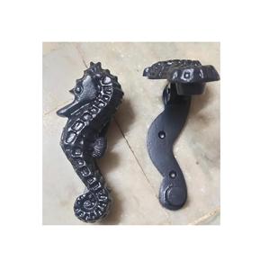 Aldaba de puerta de caballo de mar de Metal puro elegante para decoración del hogar - Product Image 3