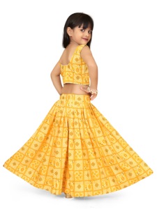 Shoryam Fashion Bandhani Lehenga Choli Jaune pour Filles |   Tenue de fête traditionnelle ethnique pour enfants, longue, séchage rapide, coupe classique - Product Image 4