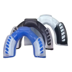 Protector bucal de boxeo profesional personalizado, material de PVC ecológico, transpirable y cómodo, seguro para el equipo flexible pulido de dientes - Product Image 3