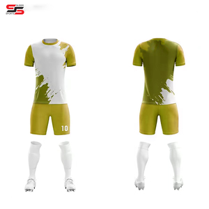 Ensemble de maillots de football rétro personnalisés pour hommes, vêtements de sport en polyester, sublimation avec nom, entraînement en Thaïlande - Product Image 2