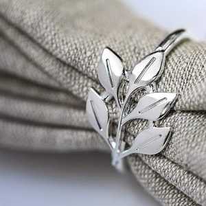 Porte-mouchoirs à collectionner en argent Serviette en métal Rond de serviette Qualité alimentaire Dîner Vaisselle Serviette Anneaux de tissu Vente - Product Image 4