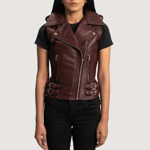 เสื้อหนังแท้สำหรับไบค์เกอร์ Rhonda Maroon พร้อมด้วยผ้าถักตกแต่งแบบวินเทจและสไตล์สตรีทแวร์พรีเมียม - Product Image 1