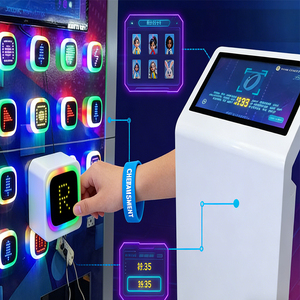 Sistema di Gioco Interattivo Immersivo per Bambini con Sensori di Movimento e Luci LED per Percorsi a Ostacoli in Parchi Giochi al Chiuso - Product Image 1