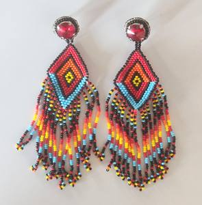 Pendientes Hechos a Mano con Cuentas para Mujer, Estilo Bohemio, Mexicano, Coloridos, Grandes, Largos, con Borlas y Cuentas de Semillas - Product Image 1