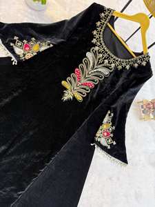 ชุดคุर्ติปาลาซโซปักลายยอดนิยมสำหรับผู้หญิง ใส่ในงานแต่งงานและงานปาร์ตี้ ชุดคุर्ติปาลาซโซสำหรับสาวๆชาวปากีสถาน สำหรับขายส่งเพื่อการส่งออก - Product Image 6