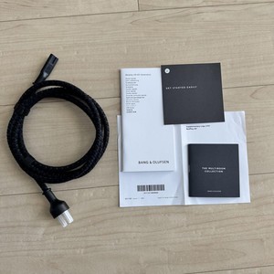 ลำโพงไร้สาย Bang & Olufsen รุ่น A9 รุ่นที่ 4 สีไวท์โอ๊ค พร้อมฝาครอบสีดำ แบตเตอรี่ 3000-5000mAh กำลังขับ 100-300 วัตต์ - Product Image 4