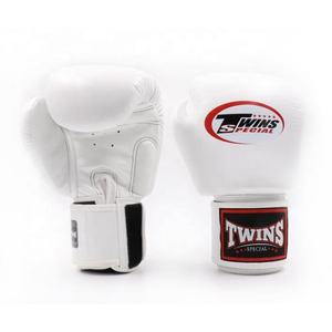 Guantes de Boxeo Twins de Calidad Original para Kick Boxing y Muay Thai, Guantes de Entrenamiento Profesional de Cuero Vacuno Genuino para Adultos - Product Image 4