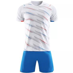 Les ensembles de maillots de football par Sublimation personnalisés de haute qualité sont tous deux fabriqués par une équipe de conception pour hommes - Product Image 2