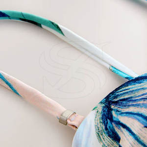 Maillot de bain Active Fit fabriqué avec un tissu hautement extensible, des couleurs estivales vives et un confort doux, idéal pour les activités aquatiques - Product Image 6