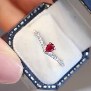 Anillo Clásico de Plata 925 con Moissanita en Forma de Lágrima para Mujer, Color Rojo Sangre de Pichón, Bañado en Rodio, Engaste de Garra, Regalo de Compromiso o Boda - Product Image 5