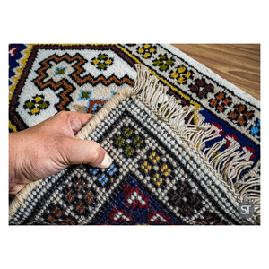 Tapis persan traditionnel en laine noué à la main 60x90 cm Tapis fait main Collection de motifs floraux et géométriques assortis - Product Image 3