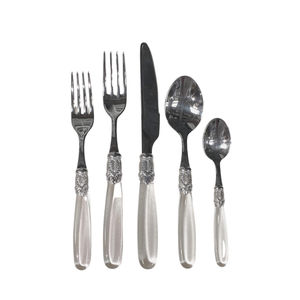 Ensemble de couverts en acier inoxydable de polissage miroir argenté couverts d'hôtel manche en résine blanche pour les dîners de mariage comprend une cuillère - Product Image 1