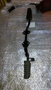 YESONG MARQUE Moto Repose-pieds Assy L'assemblage de fer horizontal est mis de côté cadre support de jambe latérale pour CB125 KYY - Product Image 3