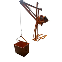 Mini grue de levage portable robuste, petite machine de construction avec moteur, en parfait état pour le levage et le déplacement