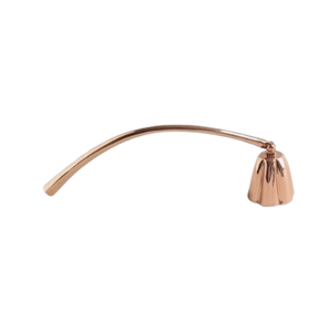 Éteignoir à bougie en métal fini classique Fait à la main en aluminium Éteignoir à bougie Long manche Aspect classique Éteignoir à bougie en or - Product Image 6