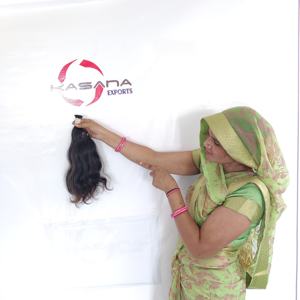 Extensiones de cabello a granel indio Virgen sin procesar Natural 100%, cutícula alineada, estilos de ondas rectas y corporales para mujeres negras - Product Image 1