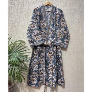 Peignoir en coton 60s imprimé à la main, collection été, vente en gros - Product Image 4