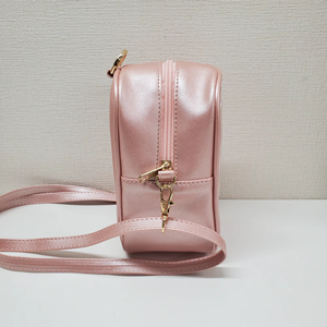 Mini proveedor de propósito especial al por mayor bolsa de maquillaje transparente con cierre de cremallera PU cuero sintético llevar y diseño de exhibición - Product Image 3