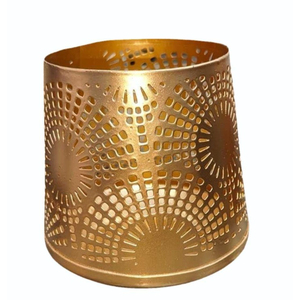 Porte-bougie votif en métal doré décoratif moderne, artisanal en fer et en laiton, lanterne à lumière chauffe-plat pour décoration de mariage élégante, cadeaux - Product Image 1