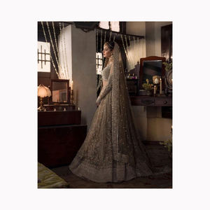 Lehenga choli ผ้าเย็บปักถักร้อยสำหรับผู้หญิง lehanga choli สำหรับงานแต่งงานและงานเทศกาล - Product Image 1