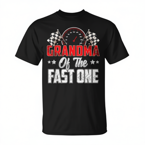 T-shirt promozionale per il primo compleanno di Fast One, bambino di un anno, a tema auto da corsa, per la famiglia e la nonna - Product Image 2