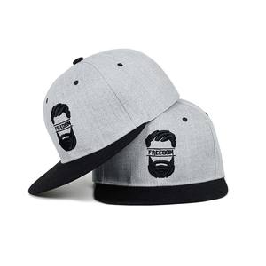 Chapeau à rabat en coton noir avec broderie à 5 panneaux - Product Image 6