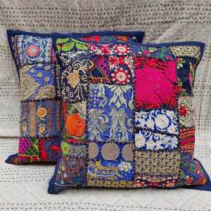 Fundas de Almohada Decorativas con Parches Magnéticos a Rayas Bordados a Mano en Tela Reciclada, Estilo Vintage Kantha Boho para Decoración del Hogar - Product Image 2