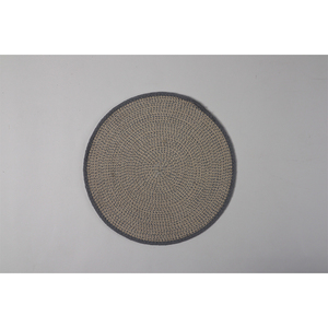 Vente en gros de napperon rond en jute écologique, idéal pour les tables naturelles et rustiques. - Product Image 1