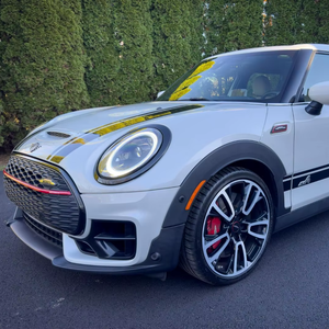 Mini Cooper Clubman John Cooper Works ALL4 2022 Usado en Buen Estado - Product Image 1