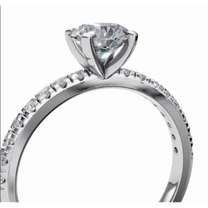 Anillo de Diamante Solitario Redondo Cultivado en Laboratorio de Primera Calidad, 0.590 Ct, Oro de 9, 14 y 18 Quilates, Proveedor Mayorista OEM - Product Image 3