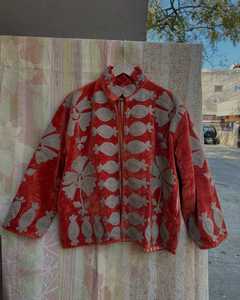 Suzani แจ็กเก็ตฤดูหนาวของผู้หญิงเสื้อแจ็กเก็ตสั้นระบายอากาศทำมือปักบนกำมะหยี่ขนาดฟรีไซส์ - Product Image 2