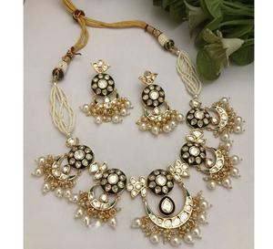 Premium Quality Designer Gold Plated Kundan Polki Look Necklace <b>Set</b> With Earrings <b>for</b> Wedding Wear Collection <b>For</b> <b>Women</b> - Product Image 1