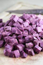Yamas moradas frescas, cocoyam, raíz de taro, vegetal de piel oscura y pulpa morada para cocinar - Product Image 5