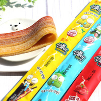 Haitaii 24g Collations importées coréennes Bandes aigres-douces à saveur fruitée Longue boîte de bouteille enduite de bonbon pomme/fraise/cocacola