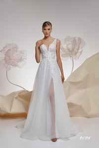 Personnalisé élégant A-ligne étage-longueur robe de broderie lourde perlée travail robe de soirée pour des occasions spéciales à la main longue robe - Product Image 4