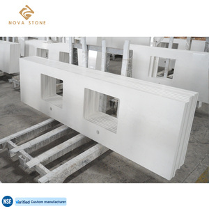 NV723 Dessus de coiffeuse en quartz artificiel Non poreux Facile à nettoyer Résistant aux chocs Dessus de salle de bain approuvé par l'ASTM Inspect - Product Image 1