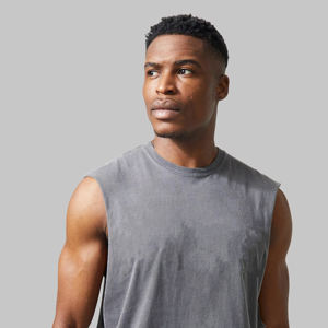 Nueva ropa deportiva de verano sin mangas hecha a medida para hombre, camiseta sin mangas/diseño OEM con cuello redondo para hombre a la venta - Product Image 2