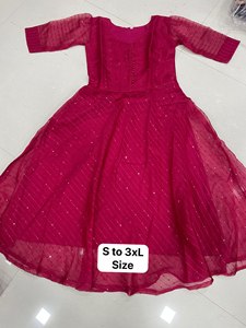 El nuevo diseño de tela Unity Luxure es muy suave y cómoda, ideal para vestidos de verano. - Product Image 3