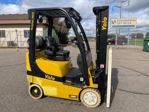 Montacargas Diésel de Alta Calidad y Gran Resistencia, de 25, 30, 32, 35 y 42 Toneladas, Listo para Exportación - Product Image 4