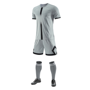 Ensemble d'entraînement de football pour hommes uniforme personnalisé kit de football respirant à séchage rapide maillot et short pour vêtements de sport professionnels - Product Image 2