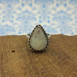 Forme de larme authentique arc-en-ciel pierre de lune bague bohème pierre naturelle en argent Sterling 925 anneaux artisanaux - Product Image 5