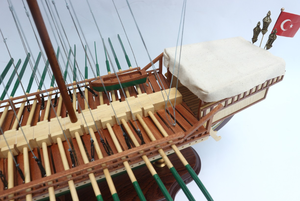 Cadeau de nouveauté de modèle de grand bateau en bois Bastarde exquis de haute qualité du fabricant du Vietnam avec un faible quantité minimale de commande - Product Image 3